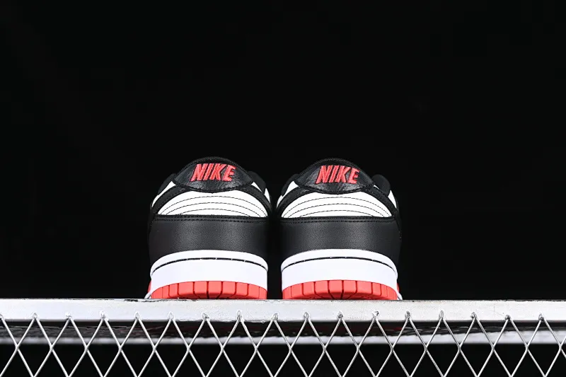 All categories Nk SB Dunk Series Nk SB Dunk Low low-top sneakers NBA x Nk Dunk Low EMB '75th Anniversary' NBA joint SB smashing backboard low-top sneakers DD3363-100